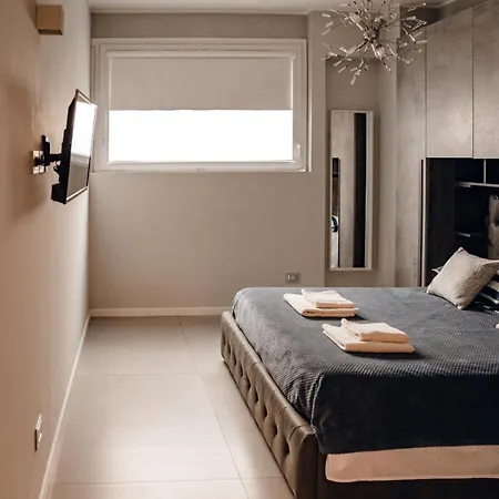 House Pietra *